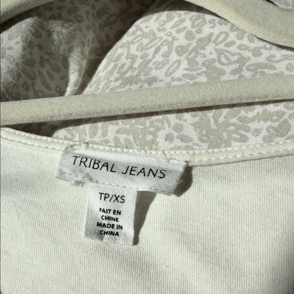 Thread & Supply White V-Neck Floral Embroidered Blouse - Picture 3 of 3